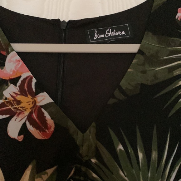 Women’s Sam Edelman Long Trumpet Sleeve Dress in Tropical Flamingo Design - Picture 5 of 9